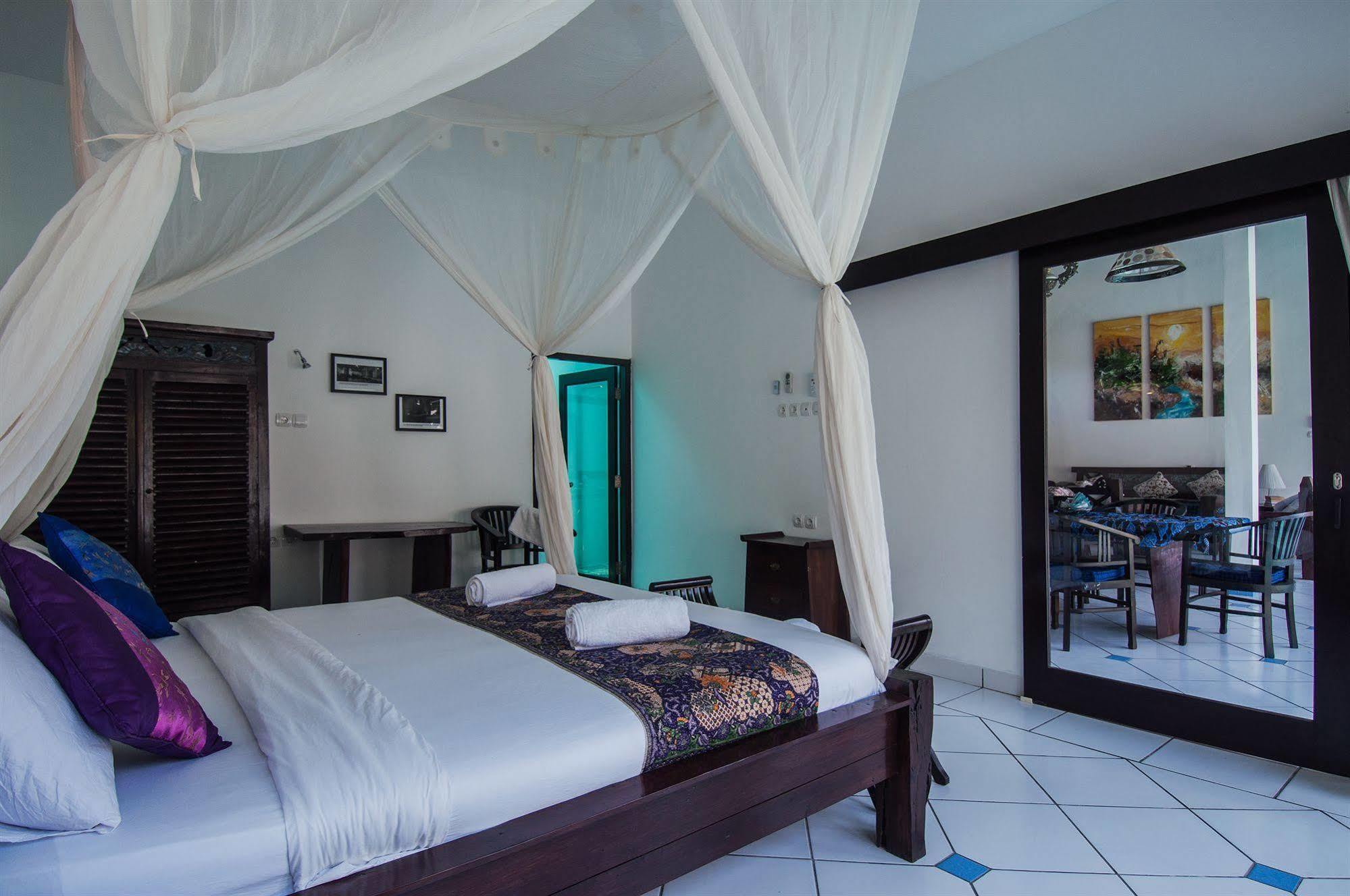 Ambary House Gili Trawangan- 2 Bedroom Private Villa, Pool Екстериор снимка